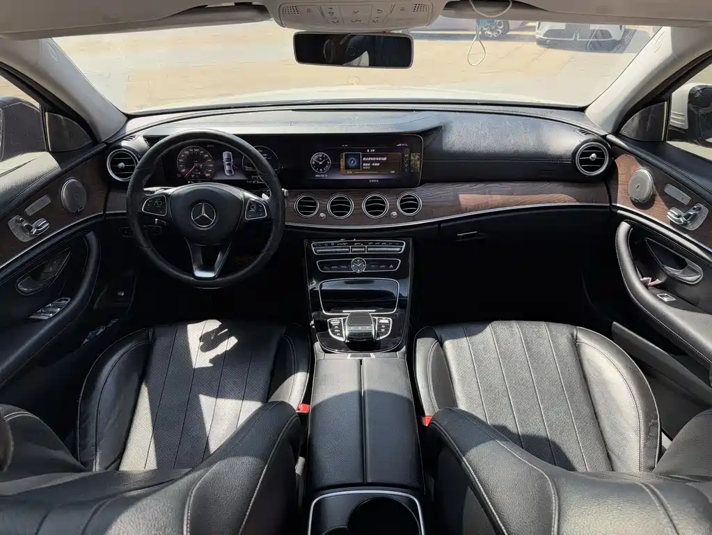 Mercedes-Benz E-Class 2016 E 300 L Luxury Model купить на сайте DeffCars