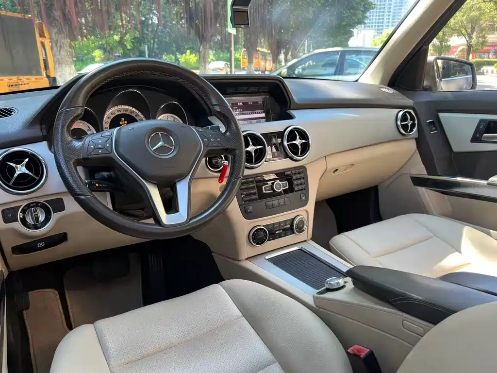 Mercedes-Benz GLK-Class 2013 facelift GLK 300 4MATIC fashionable model купить на сайте DeffCars