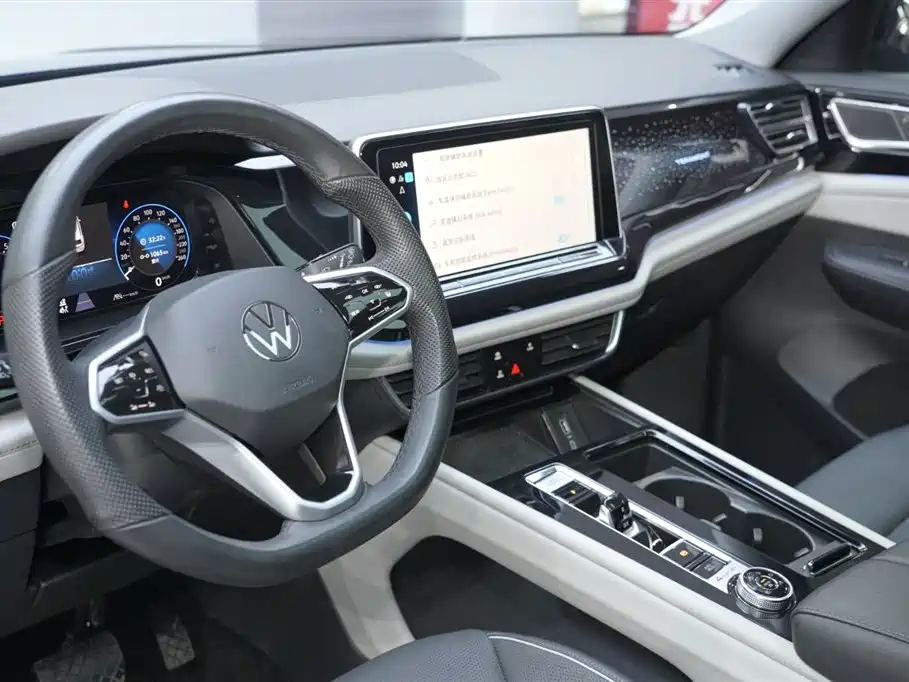 Touron 2023 facelift 380TSI four-wheel drive luxury version купить на сайте DeffCars