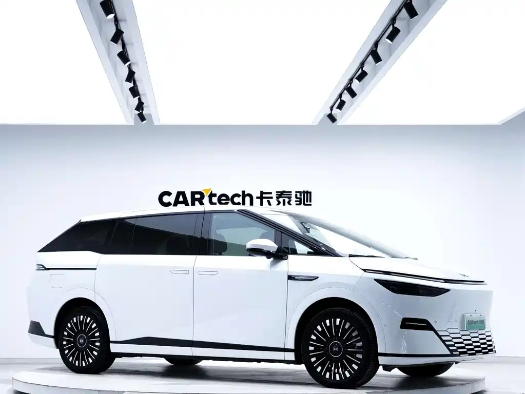 Xpeng X9 2025 pure electric 740 long battery life Max купить на сайте DeffCars