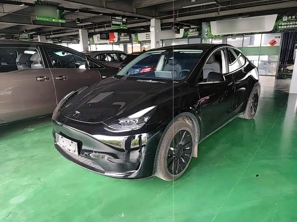 Model Y 2022款 改款 后轮驱动版 купить на сайте DeffCars