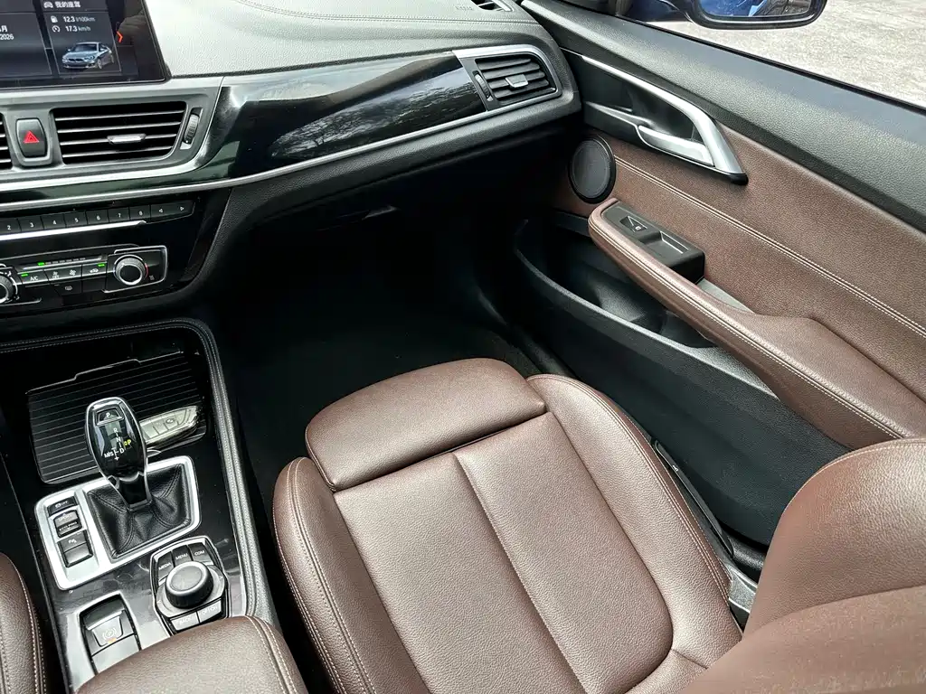 BMW 1 Series 2020 120i M Sports Package купить на сайте DeffCars