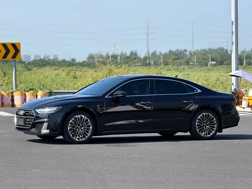 Audi A7L 2024 45 TFSI luxury model купить на сайте DeffCars