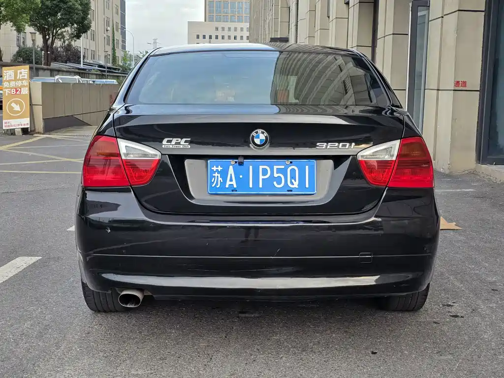 BMW 3 Series (импорт) 2006 320i Classic купить на сайте DeffCars