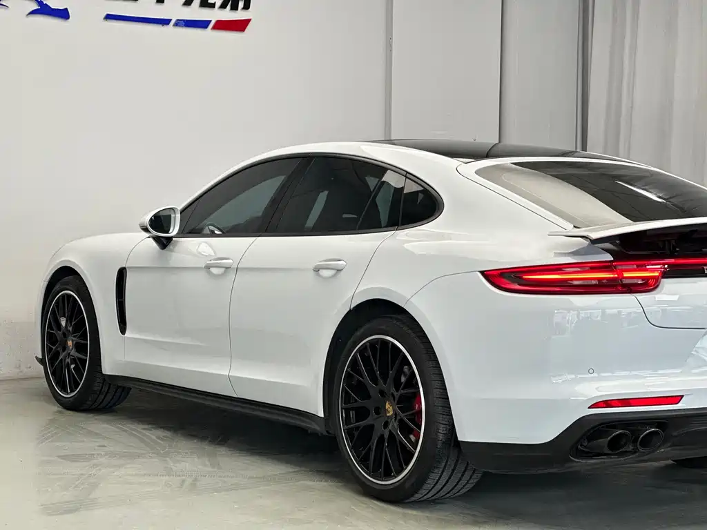 Panamera 2017 Panamera 3.0T купить на сайте DeffCars