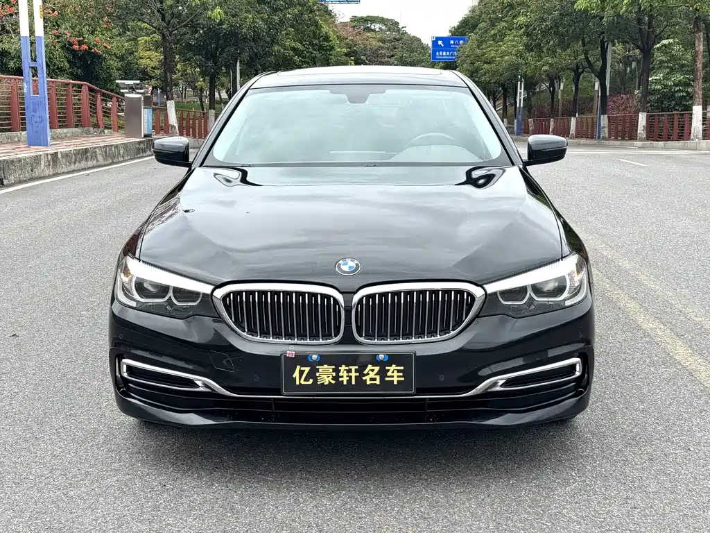 BMW 5 Series 2020 525Li Luxury Package купить на сайте DeffCars