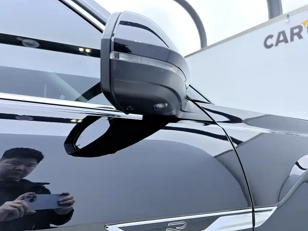 Touron 2023 Touron X facelift 380TSI four-wheel drive luxury version купить на сайте DeffCars