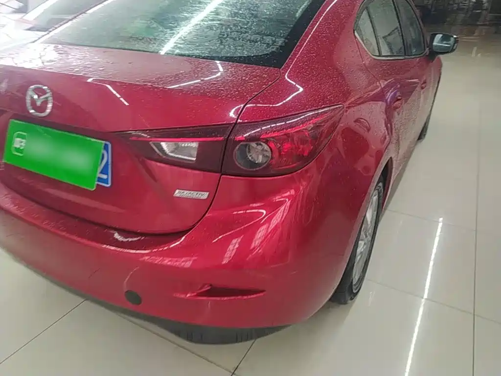 Mazda3 Angkesela 2016 sedan 1.5L automatic comfort type купить на сайте DeffCars