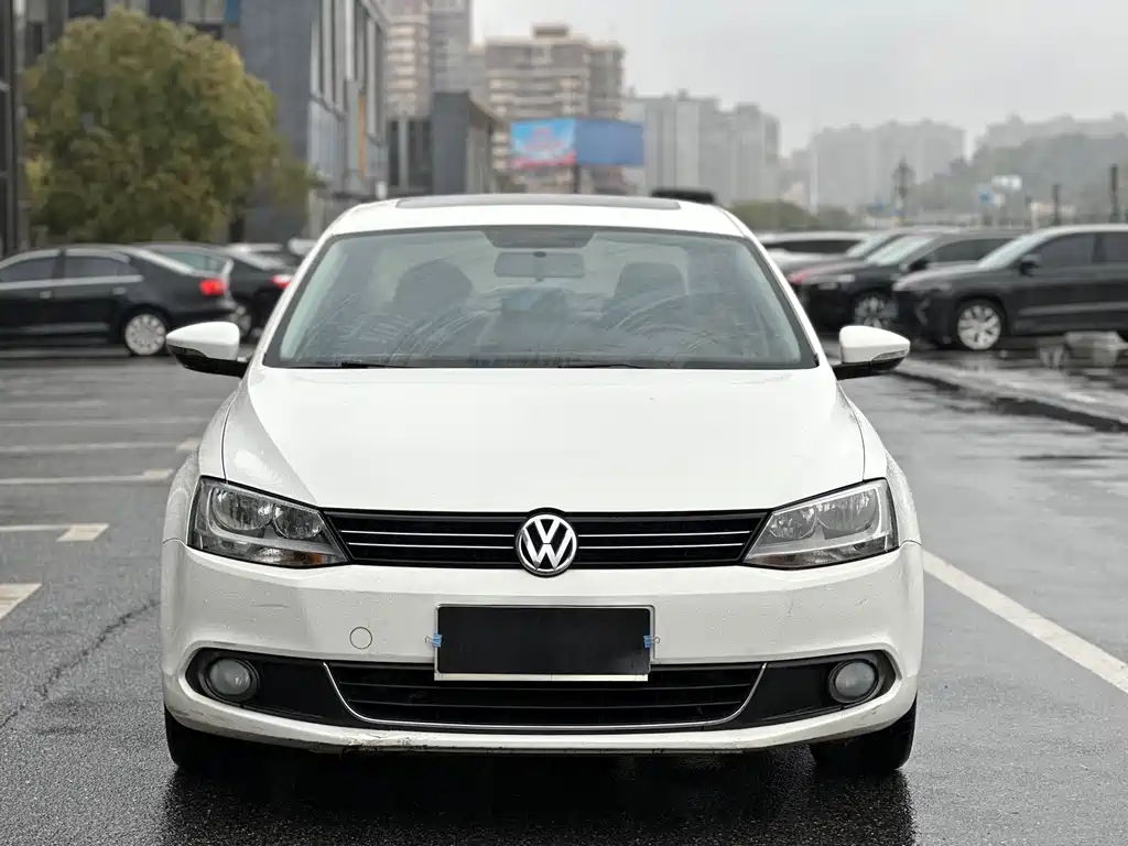 Sagitar 2014 facelift 1.6L manual comfort type купить на сайте DeffCars