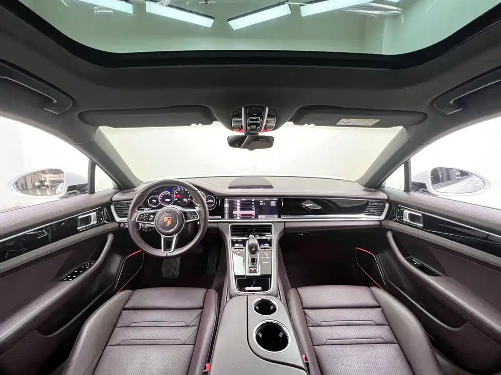 Panamera 2017 Panamera 4 Executive Extended Edition 3.0T купить на сайте DeffCars