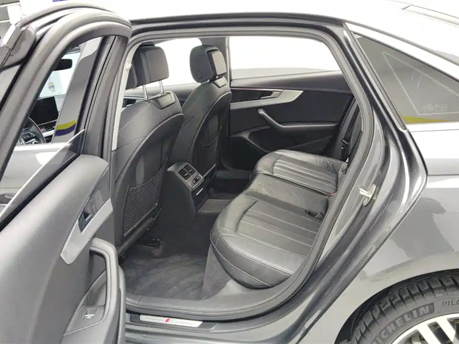 Audi A4L 2020 40 TFSI luxury and dynamic model купить на сайте DeffCars