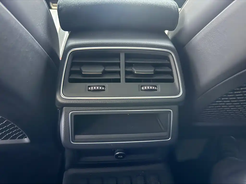 Audi A6 imported 2023 allroad quattro 55 TFSI exclusive off-road model купить на сайте DeffCars
