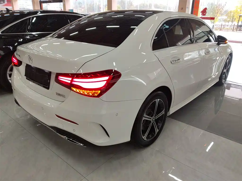 Mercedes-Benz A-Class 2025 A 200 L Fashion Model купить на сайте DeffCars