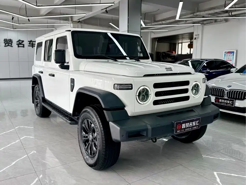 212 T01 2024 2.0T Mechanic купить на сайте DeffCars