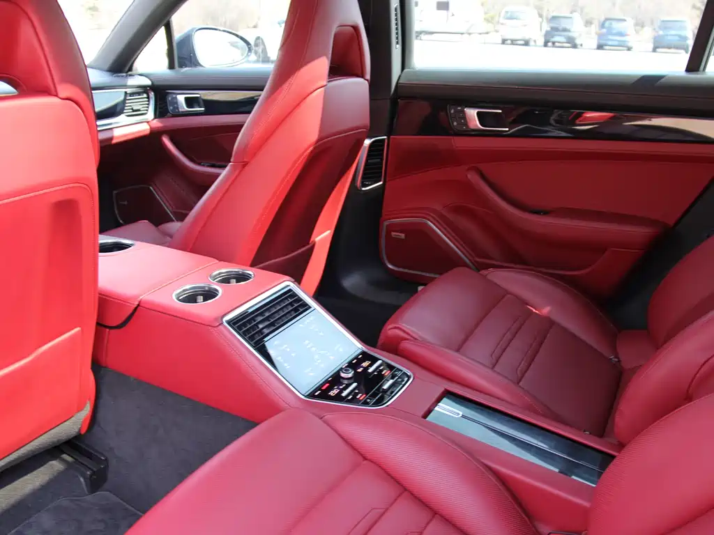 Panamera 2022 Panamera 4 Executive Extended Edition 2.9T купить на сайте DeffCars