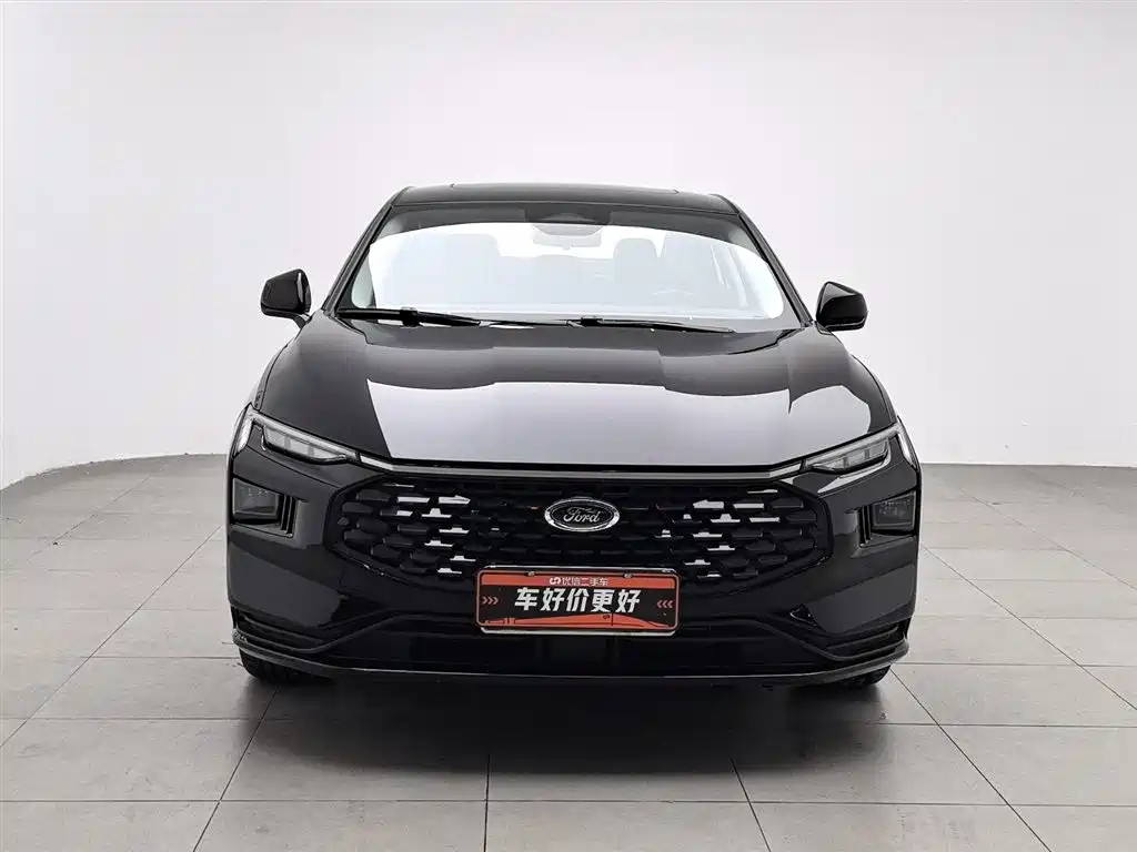 Mondeo 2025 2.0T EcoBoost Luxury купить на сайте DeffCars