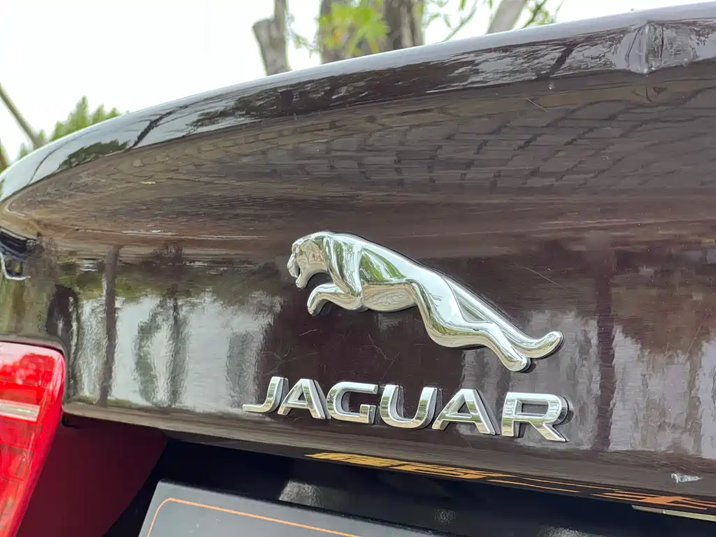 Jaguar XEL 2019 2.0T 200PS Luxury Edition купить на сайте DeffCars
