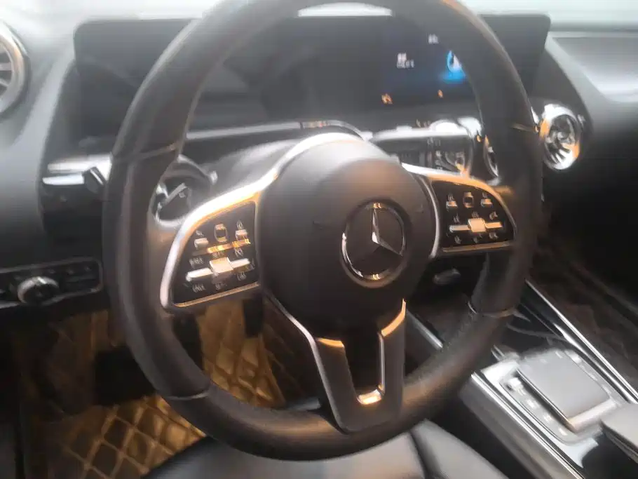 Mercedes-Benz GLA 2022 facelift GLA 200 купить на сайте DeffCars