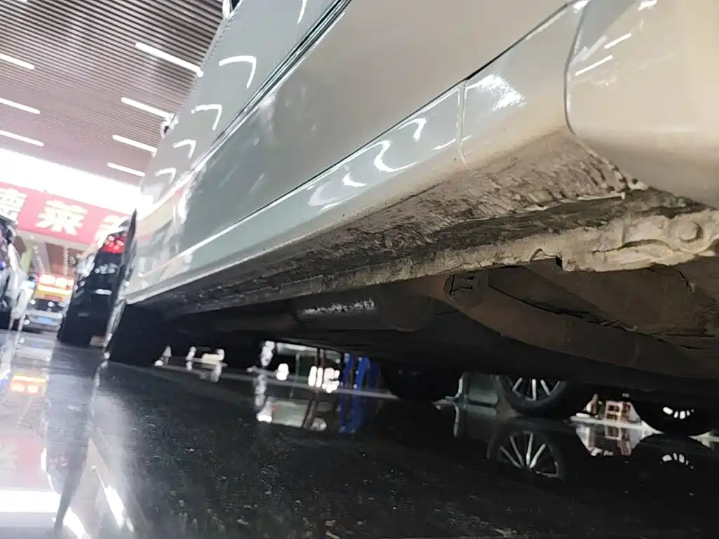 Lingpai 2016 1.8L CVT Deluxe Edition купить на сайте DeffCars