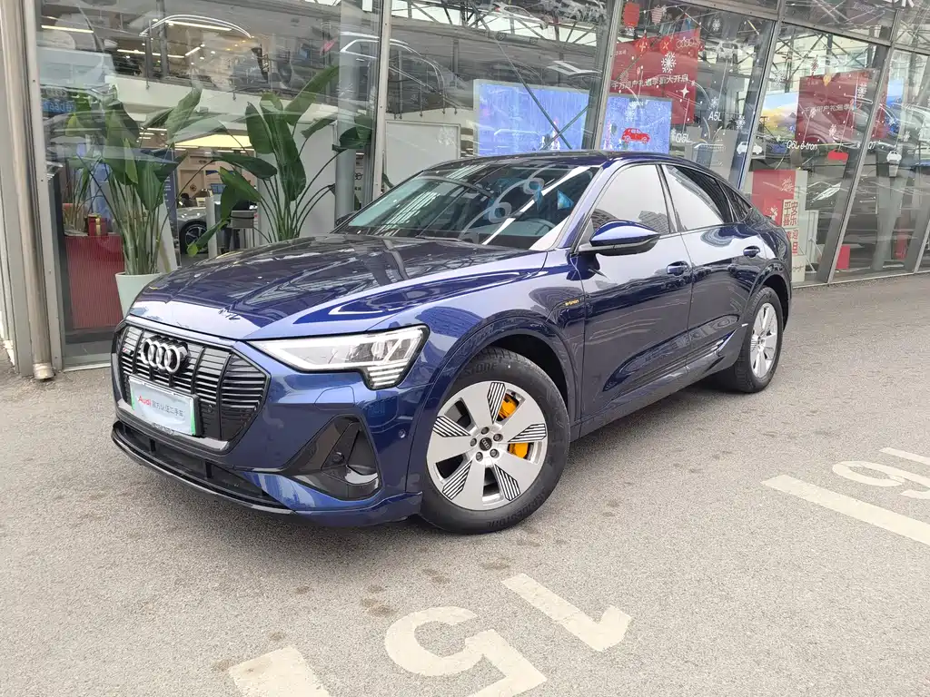 Audi e-tron imported 2022 Sportback 55 quattro luxury model купить на сайте DeffCars