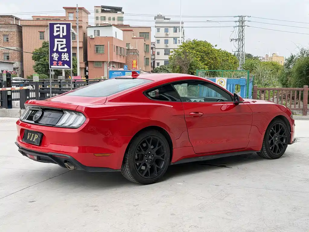 Mustang 2021 2.3T EcoBoost купить на сайте DeffCars