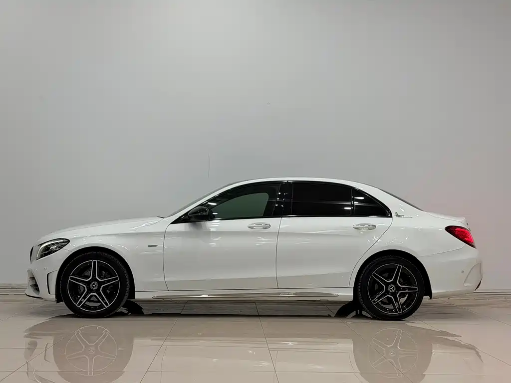 Mercedes-Benz C-Class 2021 C 260 L Sports Star Collection Edition купить на сайте DeffCars