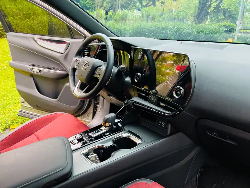 Lexus NX 2024 260 front-wheel drive Chuangchi version купить на сайте DeffCars