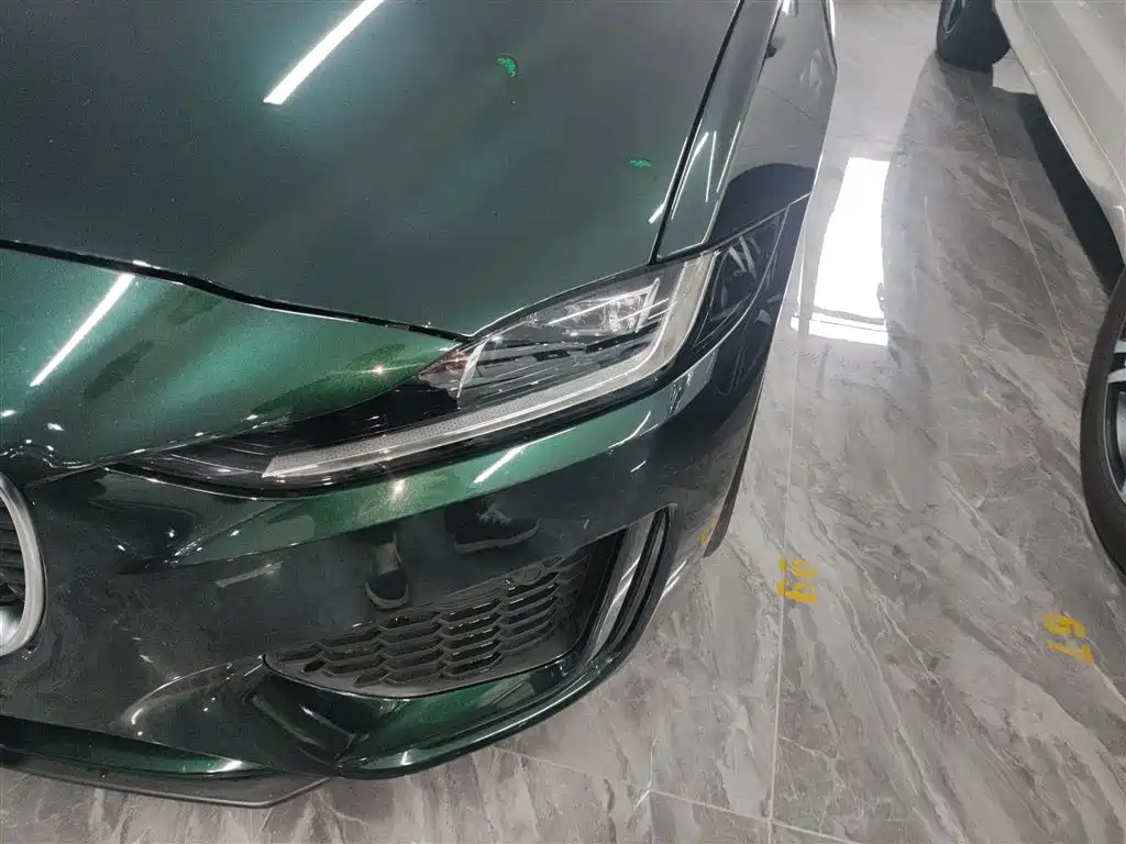 Jaguar XEL 2023 2.0T 250PS R-DYNAMIC S Advanced Sports Edition купить на сайте DeffCars