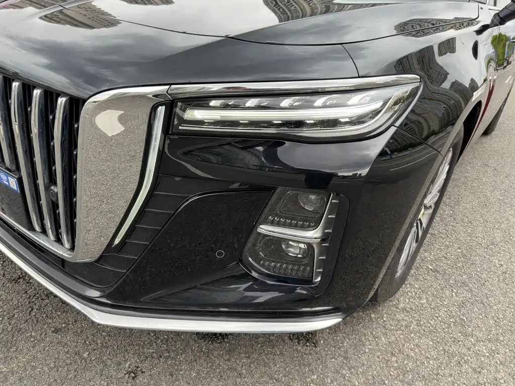 Hongqi H5 2023 1.5T DCT Zhilian Qiyun Edition купить на сайте DeffCars