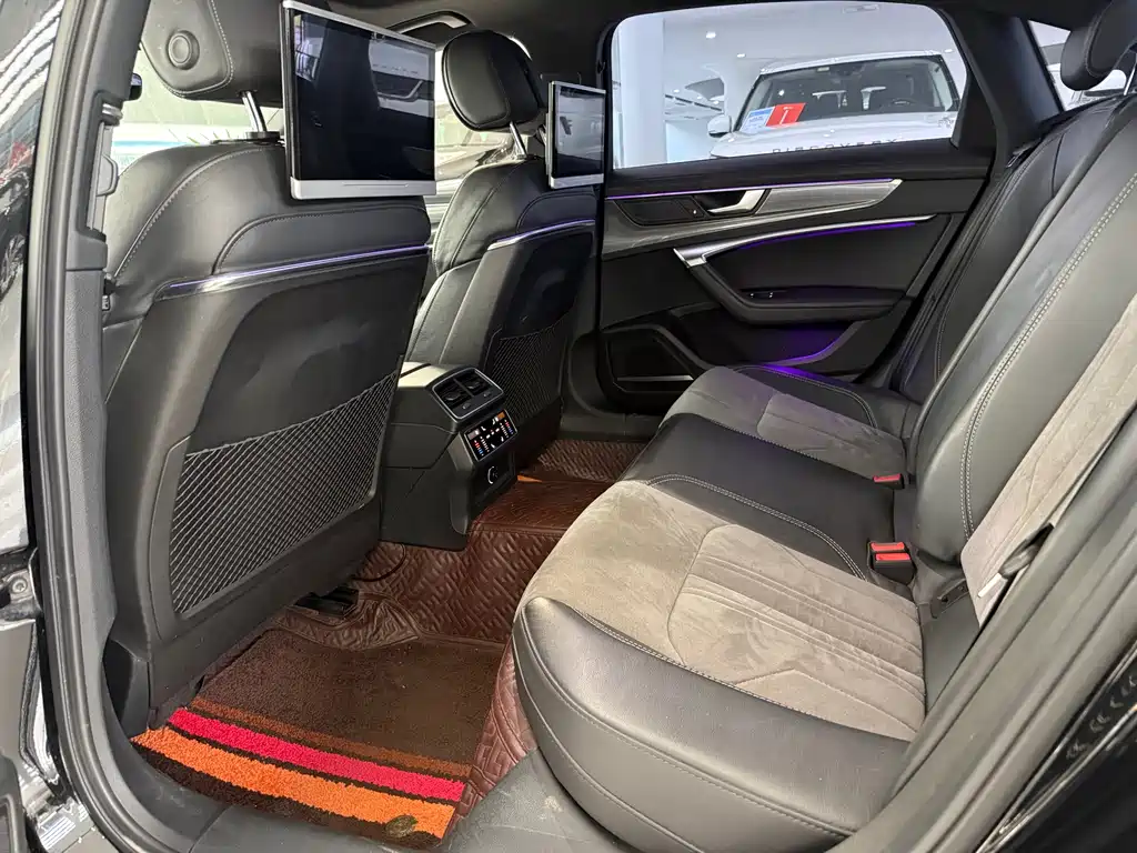 Audi A6L 2021 45 TFSI quattro exclusive dynamic model купить на сайте DeffCars