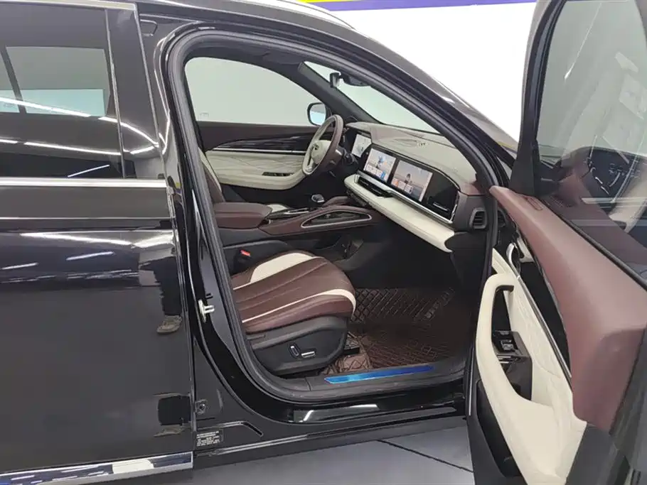 Xingyue L 2024 2.0TD high-power automatic two-wheel drive cloud version купить на сайте DeffCars