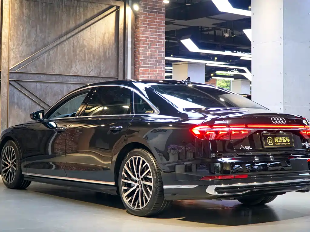 Audi A8 2025 A8L 55 TFSI quattro flagship model купить на сайте DeffCars