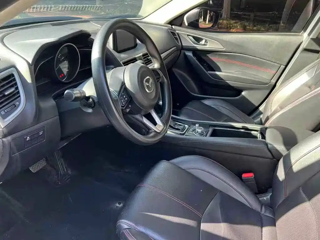 Mazda3 Angkesela 2017 sedan 1.5L automatic luxury model National V купить на сайте DeffCars
