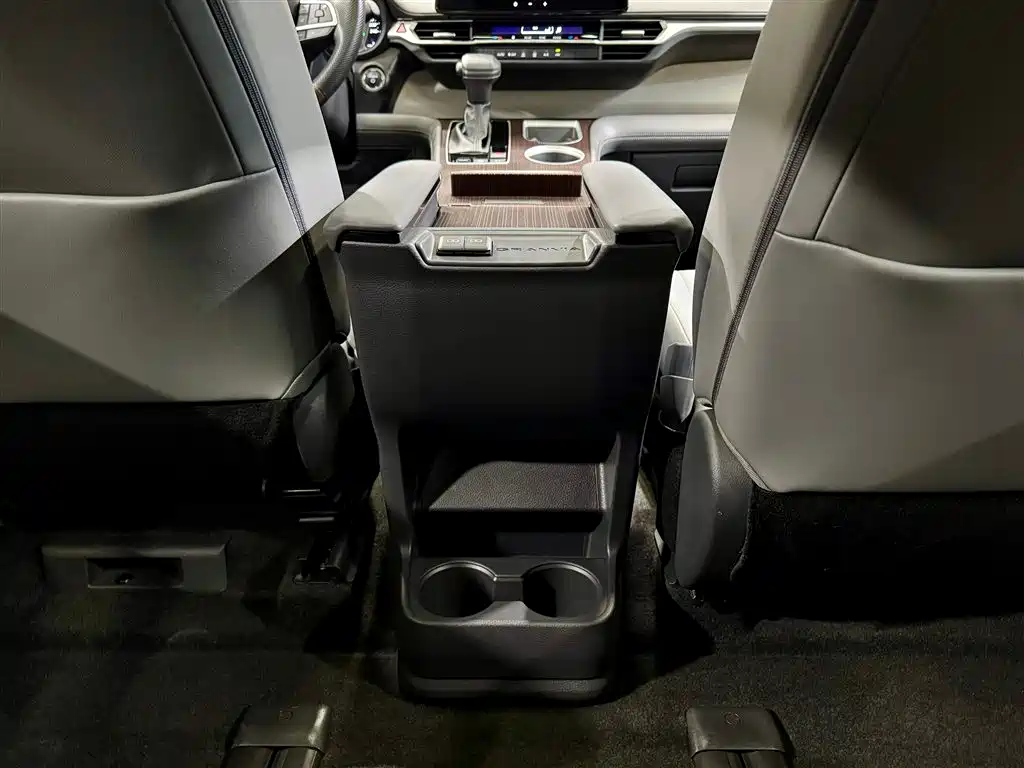 Grevia 2024 2.5L Hybrid Comfort Edition купить на сайте DeffCars