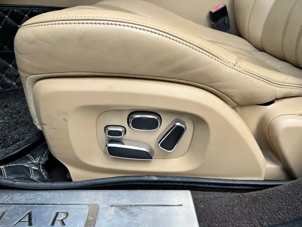 Jaguar XJ 2012 XJL 3.0 Panoramic Business Edition купить на сайте DeffCars