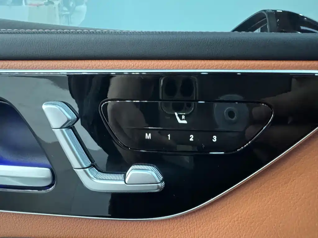 Mercedes-Benz GLC 2024 GLC 300 L 4MATIC Dynamic 5-seater купить на сайте DeffCars