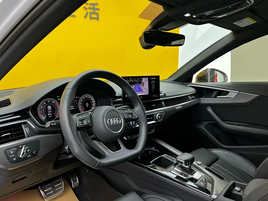 Audi A4L 2023 40 TFSI quattro luxury and dynamic model купить на сайте DeffCars
