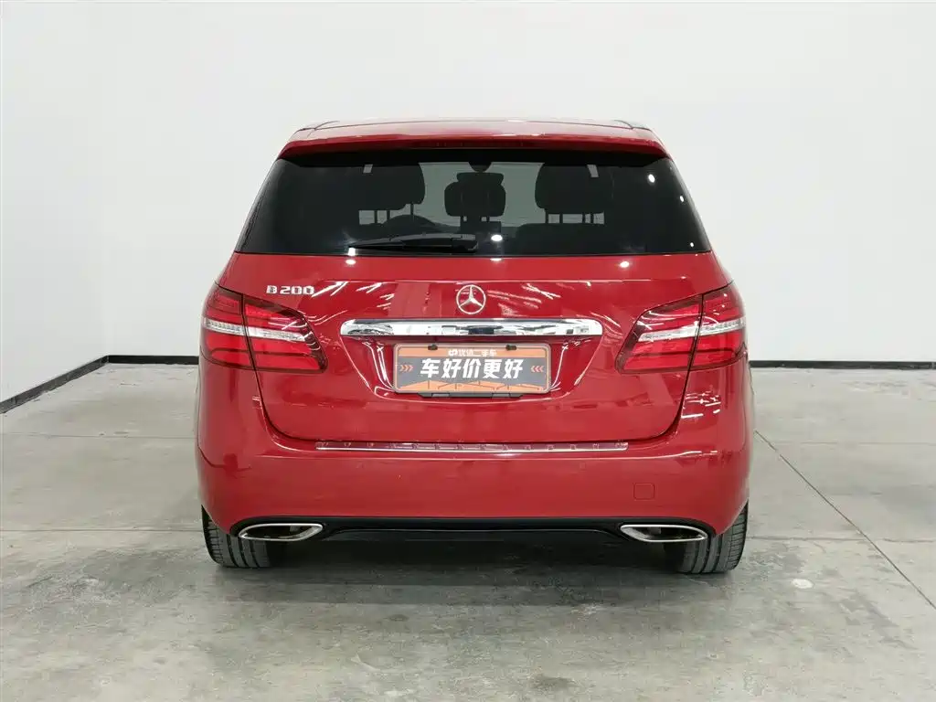 Mercedes-Benz B-Class 2015 B 200 Luxury купить на сайте DeffCars