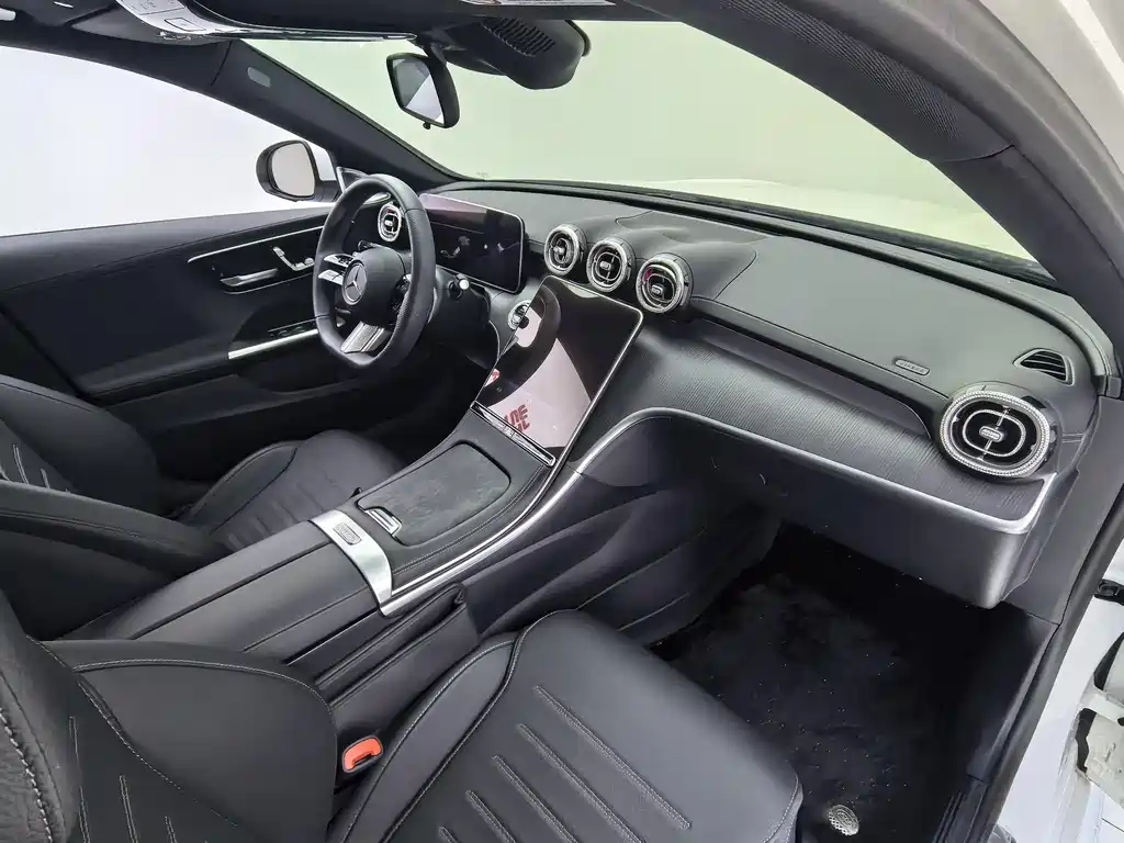 Mercedes-Benz C-Class 2024 facelift C 260 L sports version купить на сайте DeffCars