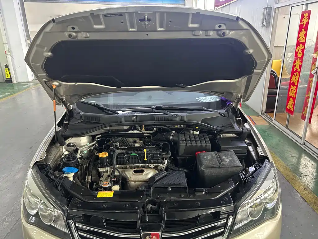 Roewe 350 2015 1.5L automatic exclusive version купить на сайте DeffCars