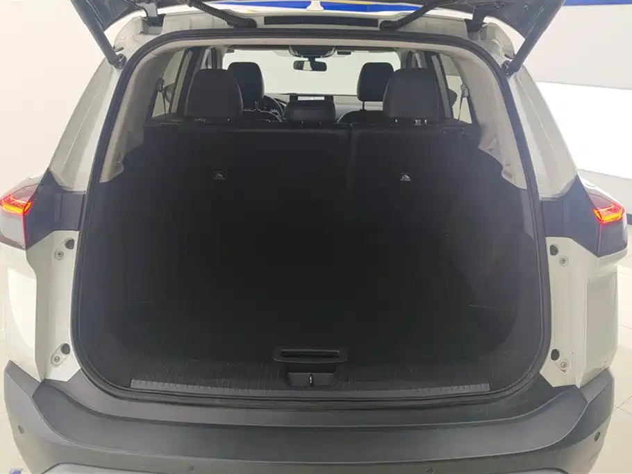 X-Trail 2021 VC-Turbo 300 CVT 2WD Deluxe Edition купить на сайте DeffCars