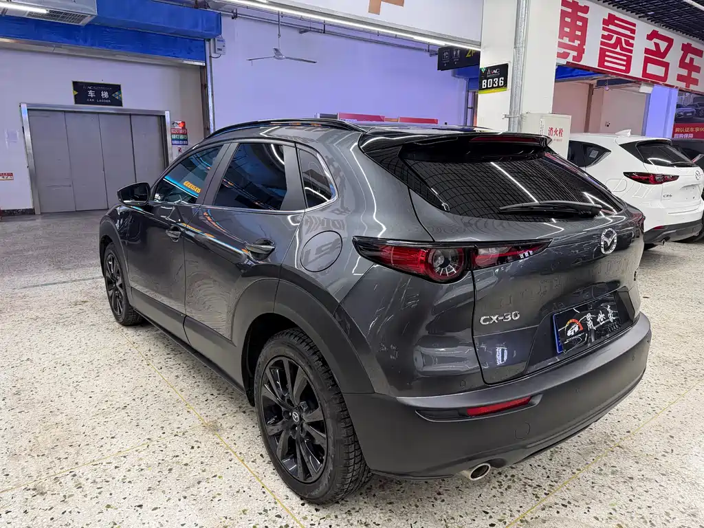 Mazda CX-30 2022 2.0L Automatic Jiayue Obsidian Edition купить на сайте DeffCars