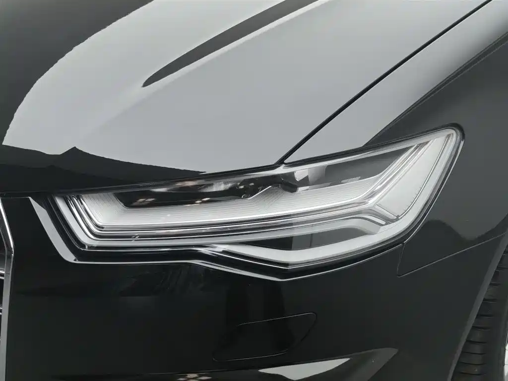Audi A6L 2018 30th anniversary model 45 TFSI quattro sporty купить на сайте DeffCars