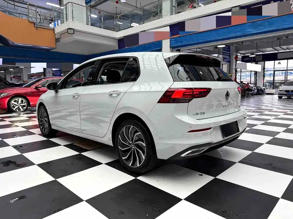 Golf 2023 280TSI DSG Pro купить на сайте DeffCars