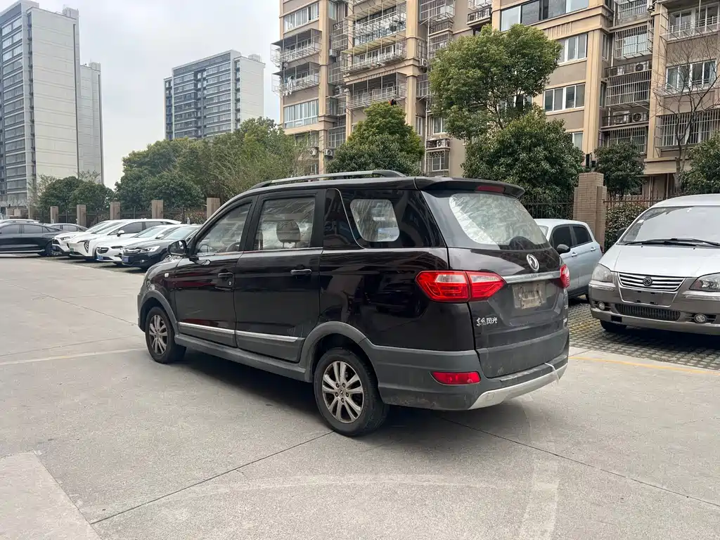 Fengguang 370 2016 1.5L manual smart 7-seater купить на сайте DeffCars