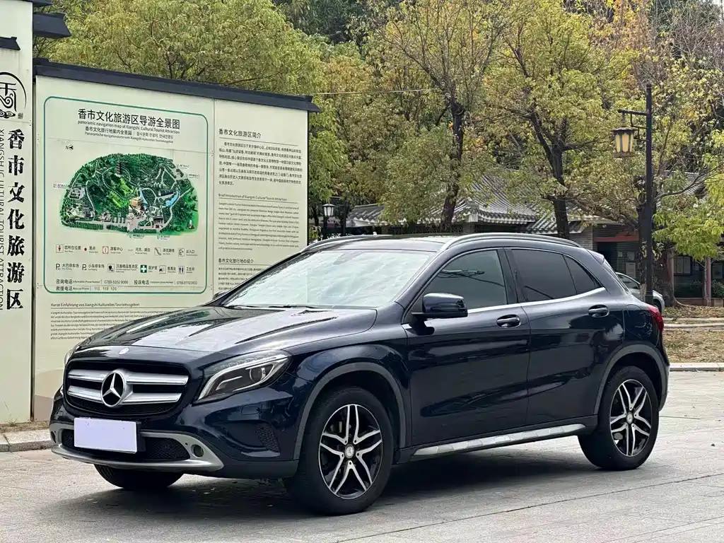 Mercedes-Benz GLA 2016 GLA 200 Fashion Model купить на сайте DeffCars