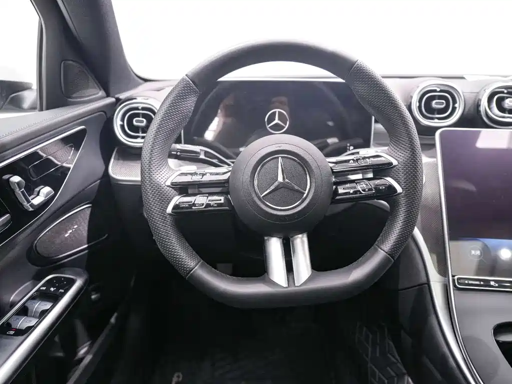 Mercedes-Benz C-Class 2024 facelift C 260 L sports version купить на сайте DeffCars