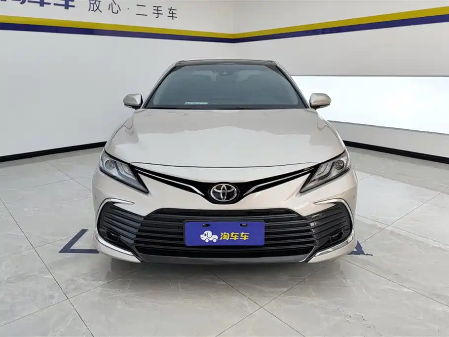 Camry 2021 2.5G Deluxe Edition купить на сайте DeffCars