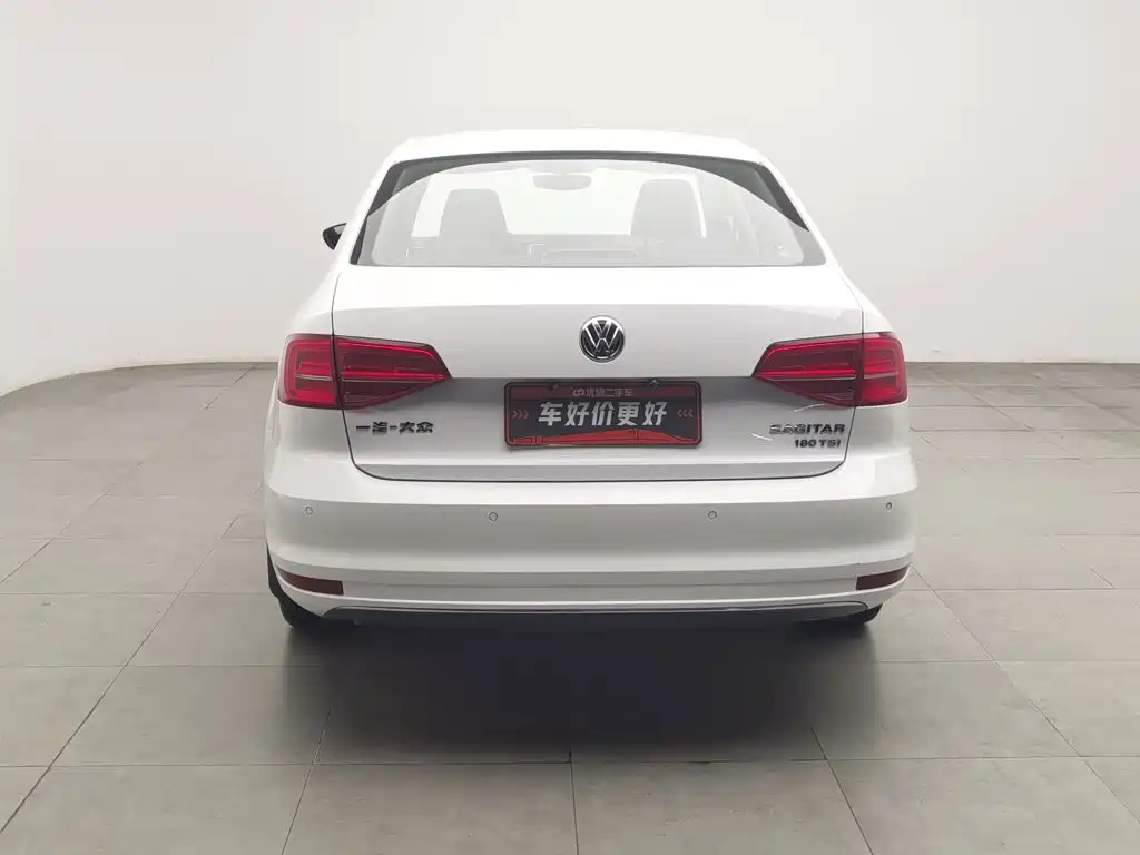 Sagitar 2017 180TSI Automatic Premium Edition купить на сайте DeffCars