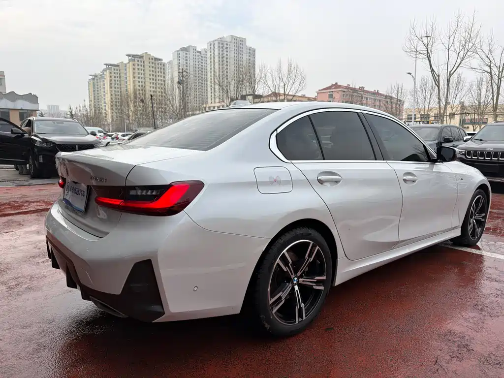 BMW 3 Series 2024 325i M Sports Package купить на сайте DeffCars